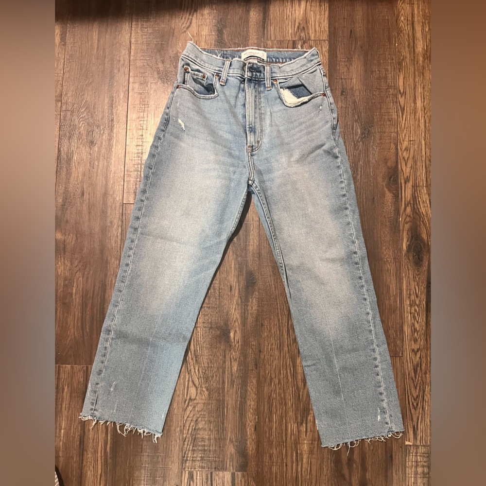 Abercrombie & Fitch Ankle Straight Ultra High Rise